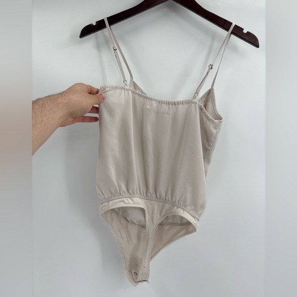 Abercrombie and fitch strap cami beige polyester bodysuit size xs - Picture 12 of 13